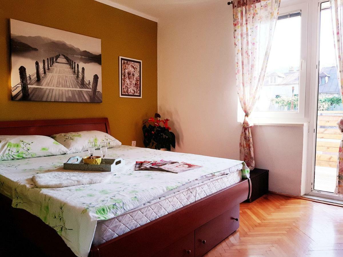 Apartment The Royal Square Cetinje Exterior photo